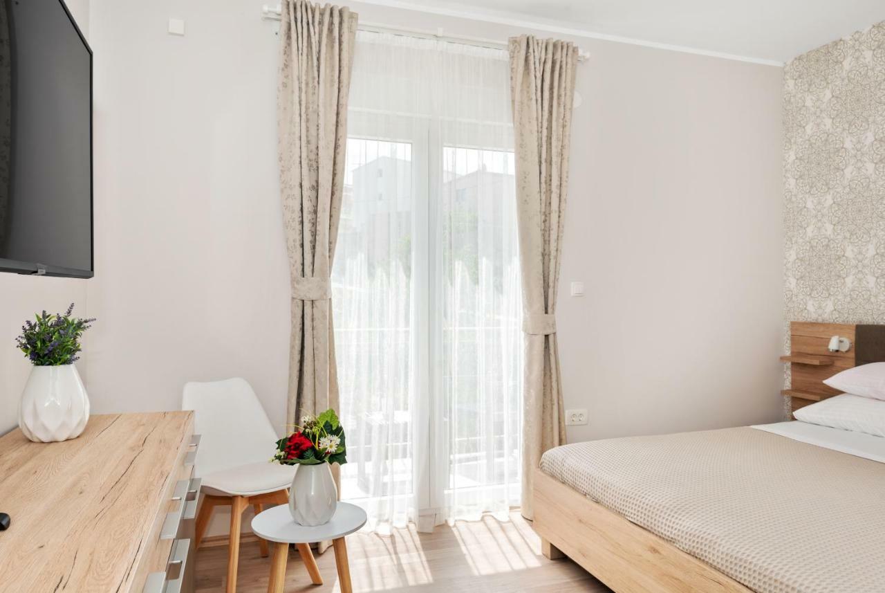 Aaa Anic Amazing Apartments Deluxe Split Exterior foto