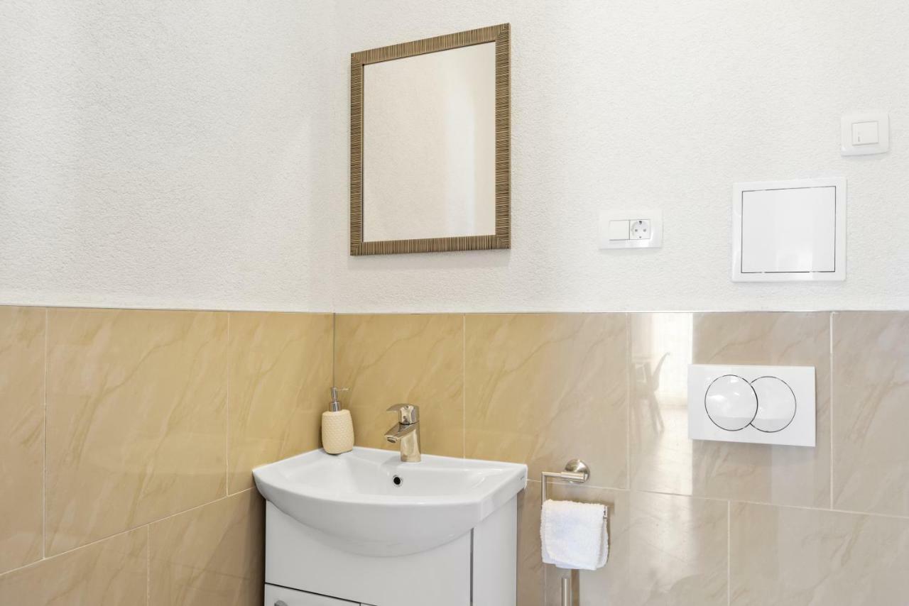 Aaa Anic Amazing Apartments Deluxe Split Exterior foto