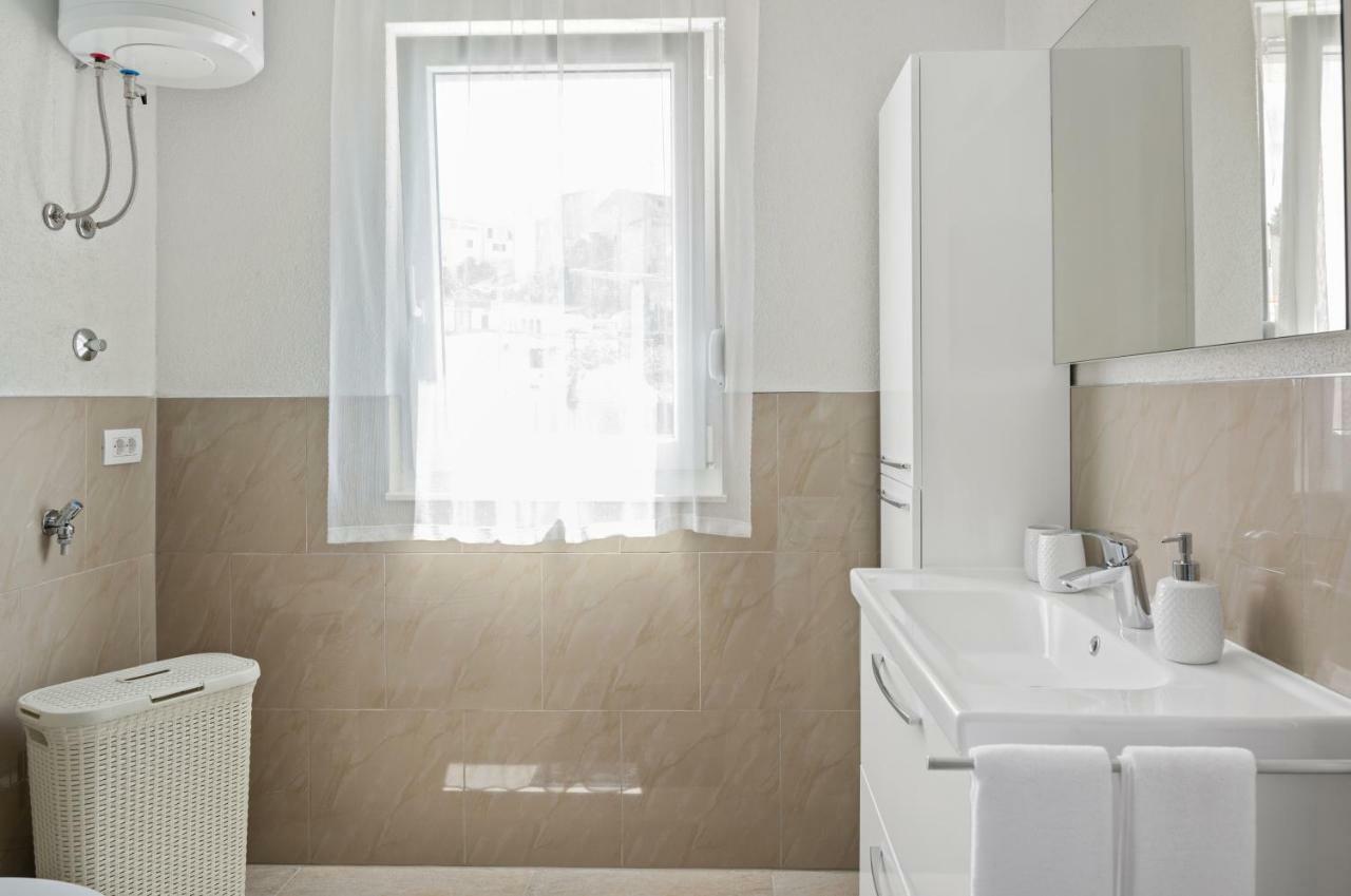 Aaa Anic Amazing Apartments Deluxe Split Exterior foto