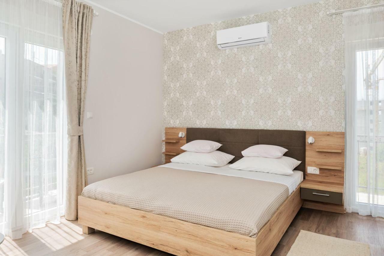 Aaa Anic Amazing Apartments Deluxe Split Exterior foto